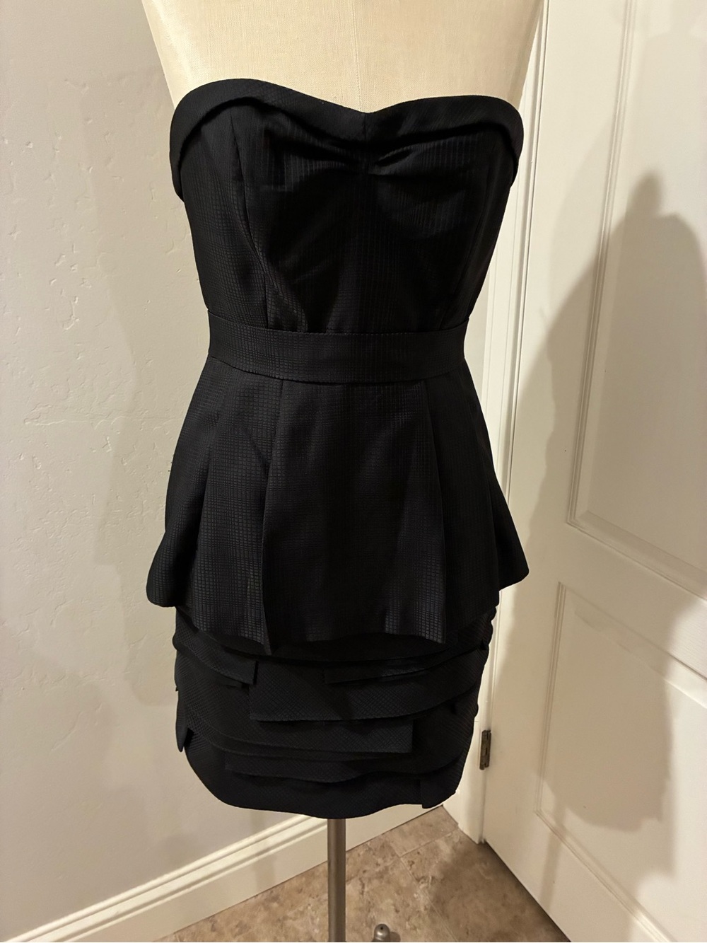 BCBGMaxAzria Black Strapless Peplum Tiered Mini Dress